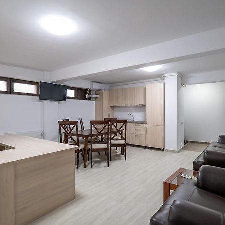 Simona Apartaments Бухарест Екстер'єр фото